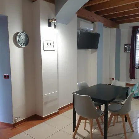 Romeo2 Apartmán *